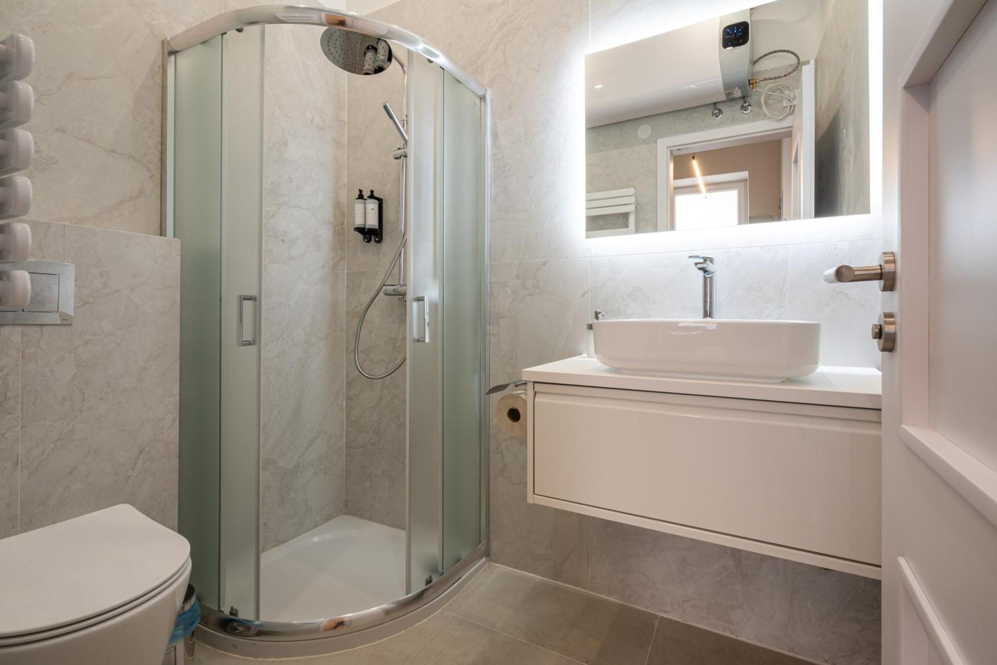 D54 Boutique Apartments Best Location By Bqa Budapeşte Dış mekan fotoğraf