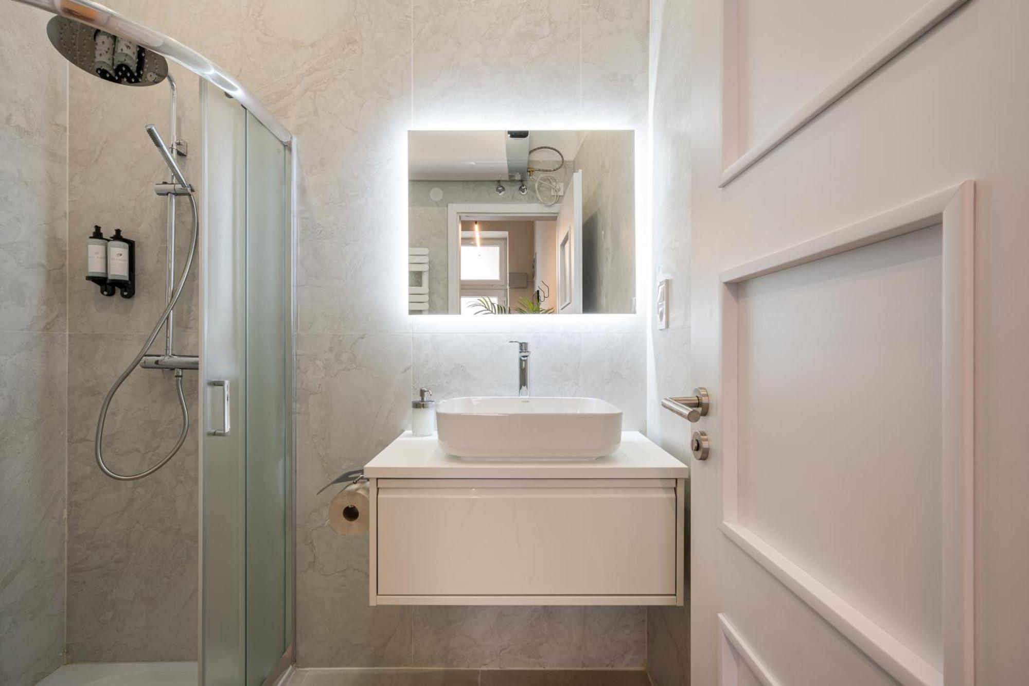D54 Boutique Apartments Best Location By Bqa Budapeşte Dış mekan fotoğraf
